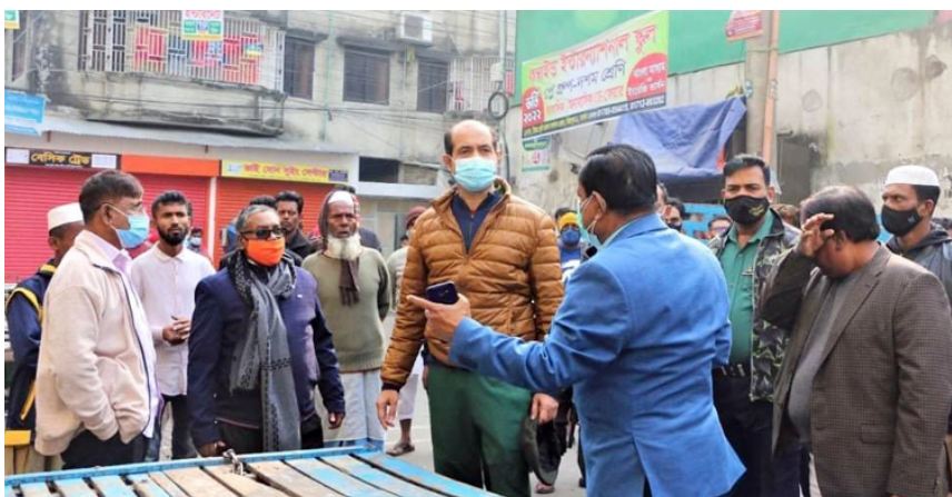 ঝটিকা পরিদর্শনে মিরপুরে অব্যবস্থাপনা দেখলেন মেয়র আতিক