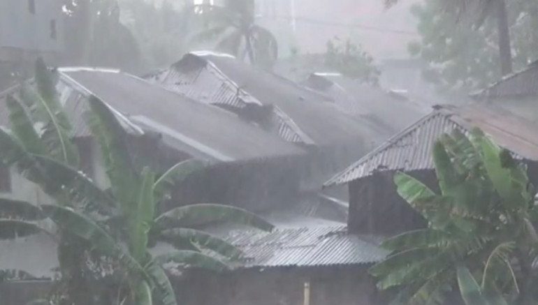 ‘অশনি’র প্রভাবে সারাদেশে ৩ দিন বৃষ্টি থাকতে পারে