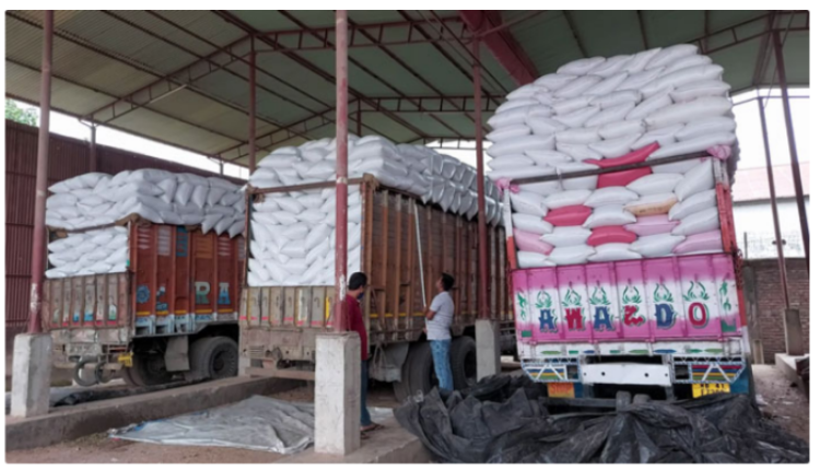 হিলি বন্দর দিয়ে ফের গম আমদানি শুরু