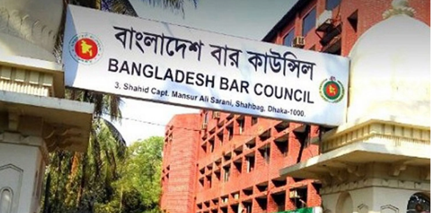 প্রধানমন্ত্রীর তহবিল থেকে প্রণোদনা পাচ্ছেন ৬৩ হাজার আইনজীবী