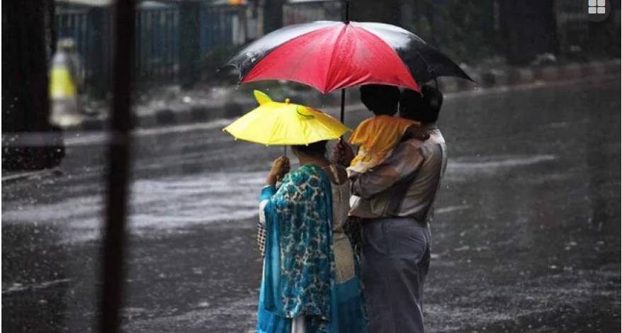 সারাদেশে বৃষ্টি হওয়ার সম্ভাবনা, বাড়তে পারে তাপমাত্রাও