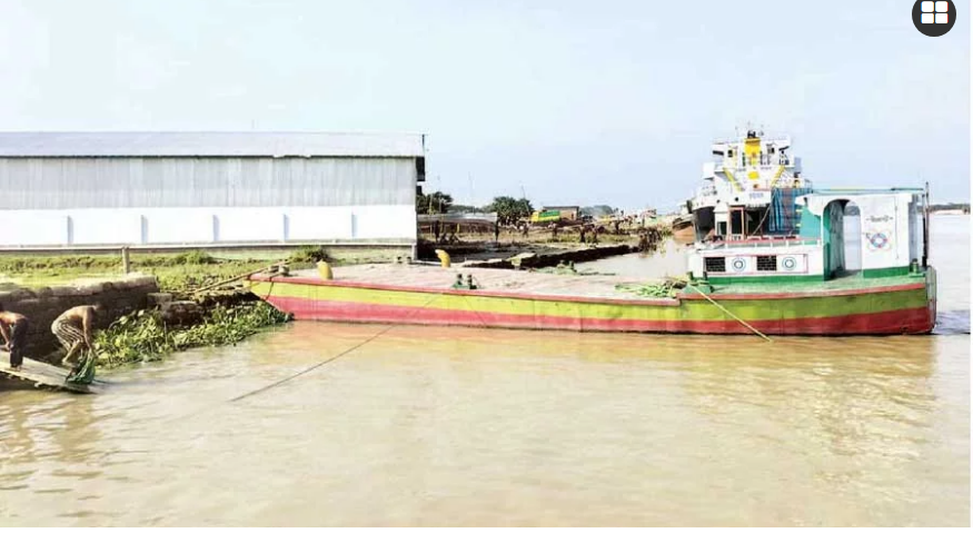 দখল-দূষণে বিপন্ন কীর্তনখোলা