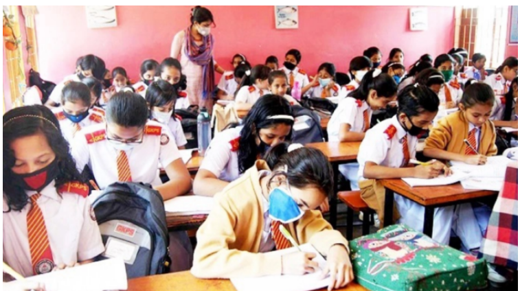 শিক্ষাপ্রতিষ্ঠান বন্ধের বিজ্ঞপ্তি গুজব, সতর্ক থাকার পরামর্শ