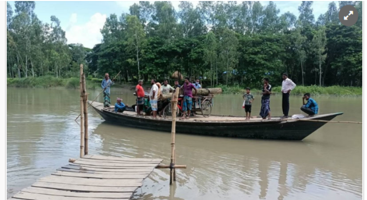 উয়ার্শীতে সেতুর অভাবে দুর্ভোগে অর্ধলক্ষ মানুষ