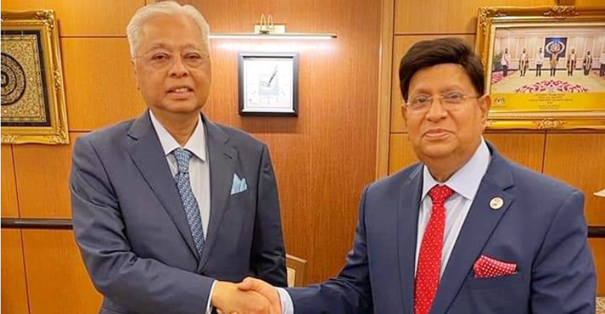 মালয়েশিয়ার প্রধানমন্ত্রীর সঙ্গে ড. মোমেনের সাক্ষাৎ