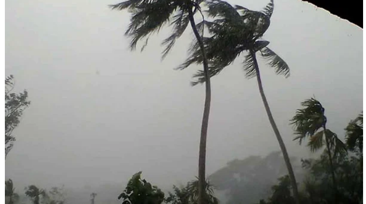 দেশের বিভিন্ন অঞ্চলে অস্থায়ী ঝড়ের আভাস
