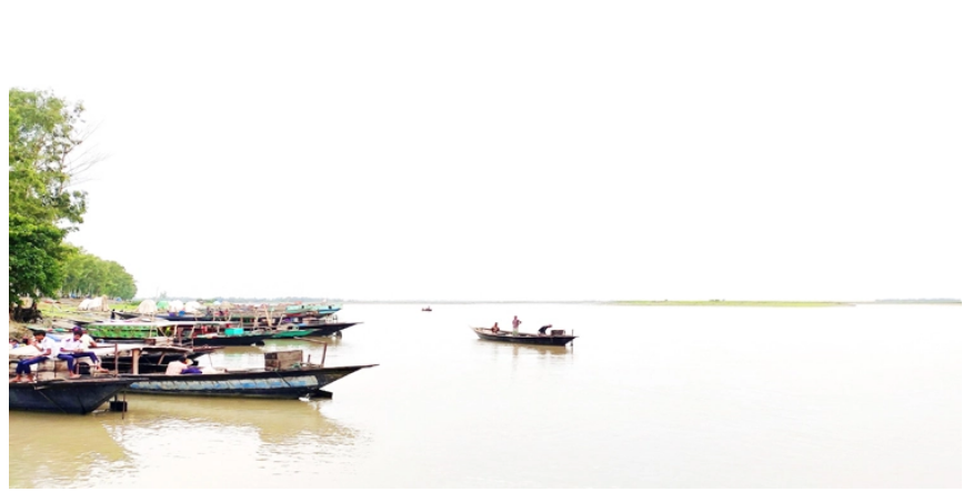 যমুনায় আবারও বাড়ছে পানি, আতঙ্কে তীরের মানুষ