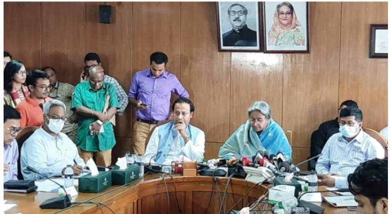 প্রশ্নফাঁস রোধে ২১ দিন কোচিং সেন্টার বন্ধ