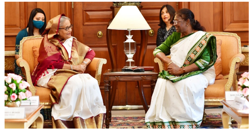 ভারতের রাষ্ট্রপতির সঙ্গে শেখ হাসিনার সাক্ষাৎ