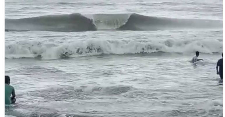 পটুয়াখালীতে জোয়ারে অর্ধশতাধিক গ্রাম প্লাবিত