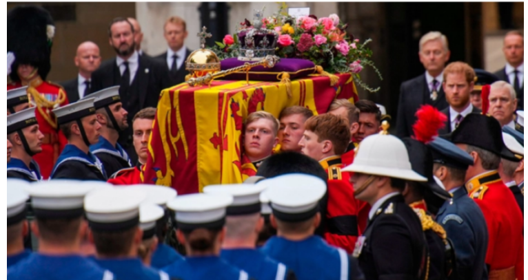 রানি এলিজাবেথের শেষকৃত্যের আনুষ্ঠানিকতা শুরু