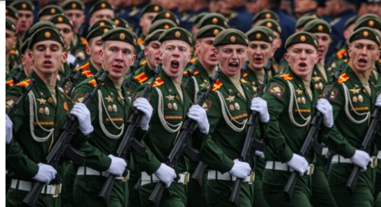 ইউক্রেন যুদ্ধ : প্রস্তুত হচ্ছে তিন লাখ রুশ সেনা