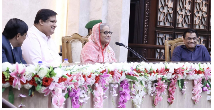 ছেলেরা যা পারেনি, মেয়েরা তা পেরেছে: প্রধানমন্ত্রী