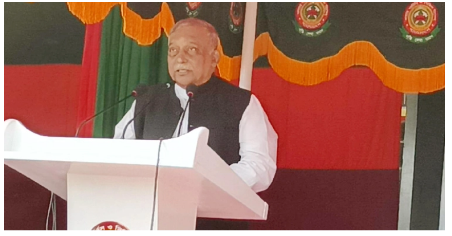 ‘দমকল’ বলে অবহেলা করা ফায়ার সার্ভিস এখন ‘দুঃসময়ের বন্ধু’