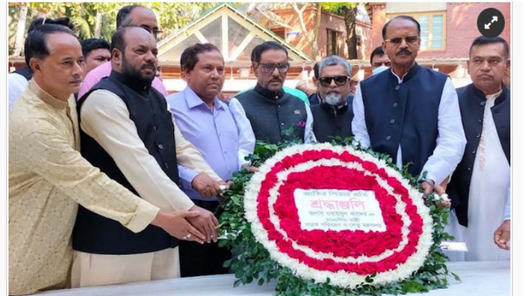 বঙ্গবন্ধুর সমাধিতে ওবায়দুল কাদেরের শ্রদ্ধা