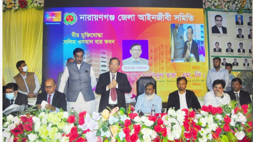 খালেদা জিয়া মুক্ত, তার মুক্তির দাবি অযৌক্তিক: আইনমন্ত্রী