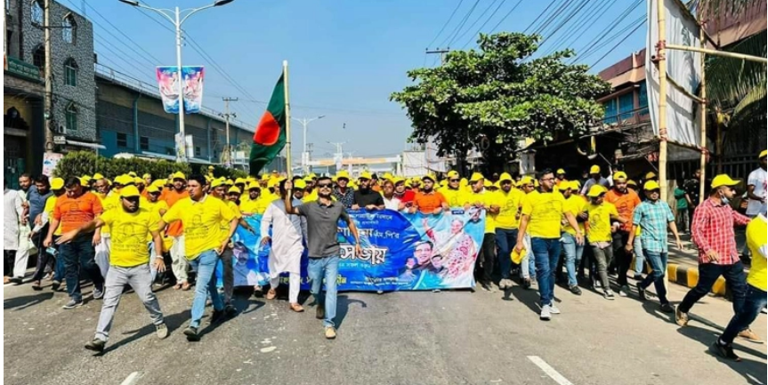 মিছিলের নগরী চট্টগ্রাম, এমপিদের শোডাউন