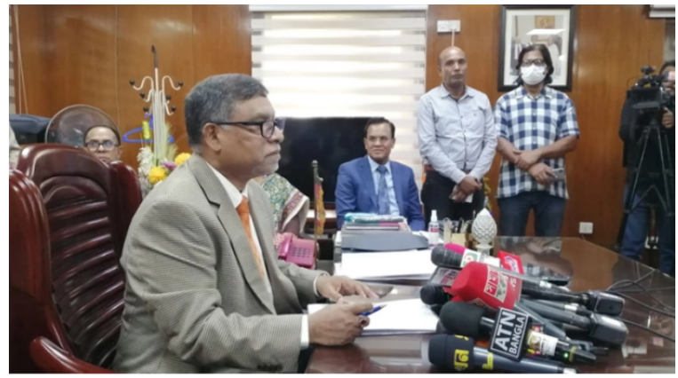 বারিধারায় থাকি, এখানেও অনেক মশা: স্বাস্থ্যমন্ত্রী