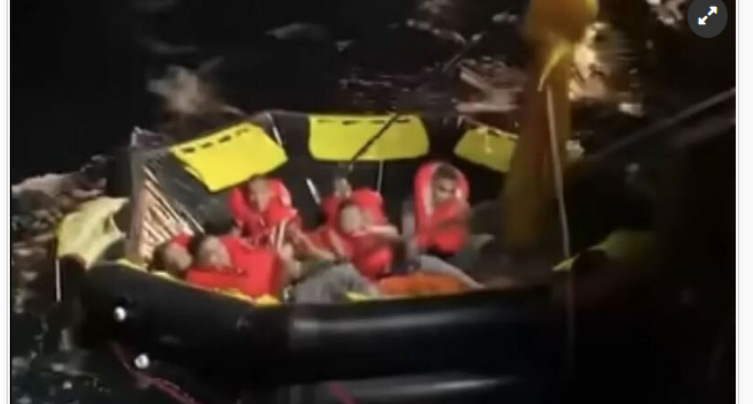 থাইল্যান্ডে নৌবাহিনীর জাহাজডুবি, নিখোঁজ ৩১