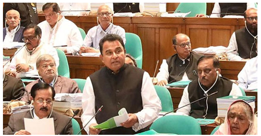 এই মুহূর্তে নতুন পে-স্কেল বা মহার্ঘ্য ভাতা নয়: সংসদে অর্থমন্ত্রী