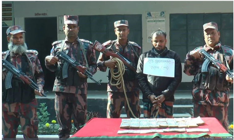 মেহেরপুরে ৩৮ হাজার ইউএস ডলারসহ হুন্ডি ব্যাবসায়ী আটক