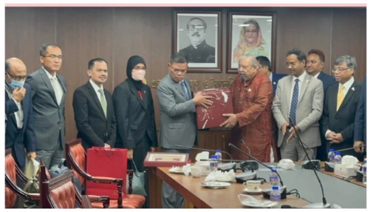 মালয়েশিয়ায় কর্মী পাঠানোর খরচ কমাতে প্রয়োজনে সমঝোতা স্মারকে পরিবর্তন