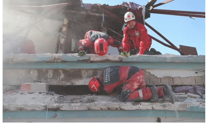 তুরস্ক-সিরিয়ায় নিহত ১৭ হাজার ছাড়াল