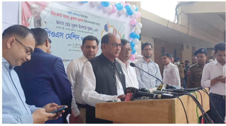 টিকিট কালোবাজারি পুরোপুরি বন্ধ হবে কি না জানি না: রেলমন্ত্রী