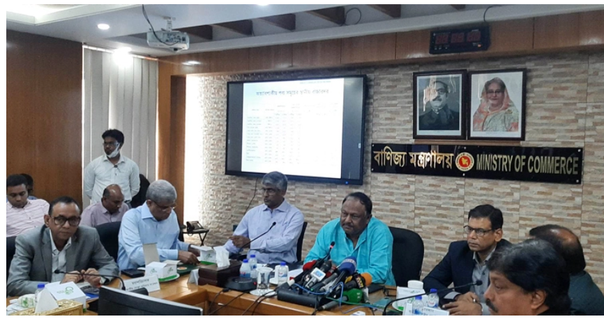 রোজার প্রথম সপ্তাহেই চিনির দাম ৫ টাকা কমবে: বাণিজ্যমন্ত্রী