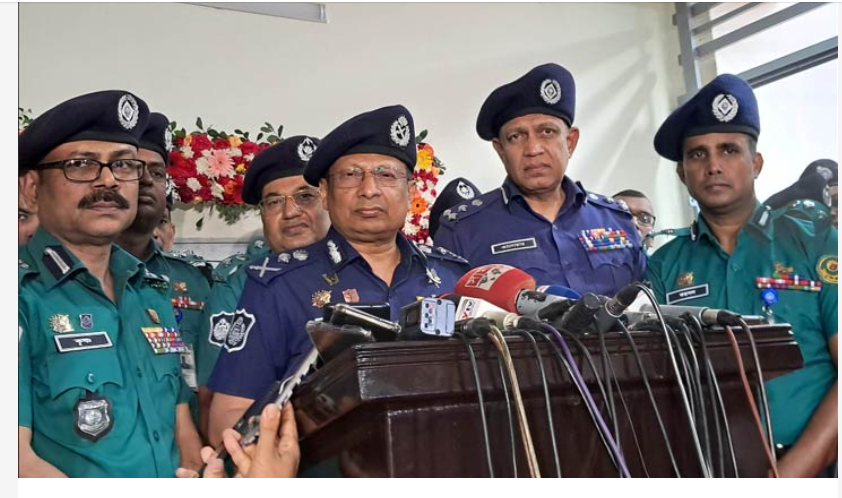 আরাভ খানকে গ্রেপ্তারে ইন্টারপোলে আবেদন: আইজিপি