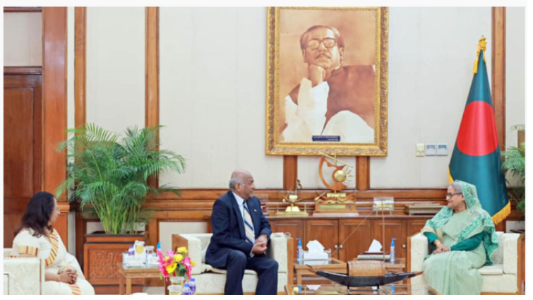 প্রধানমন্ত্রীর সঙ্গে শ্রীলঙ্কার রাষ্ট্রদূতের সৌজন্য সাক্ষাৎ