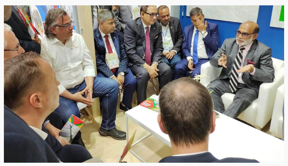 বাংলাদেশ থেকে সিফুড নিতে বিদেশি ব্যবসায়ীদের আহ্বান মন্ত্রীর