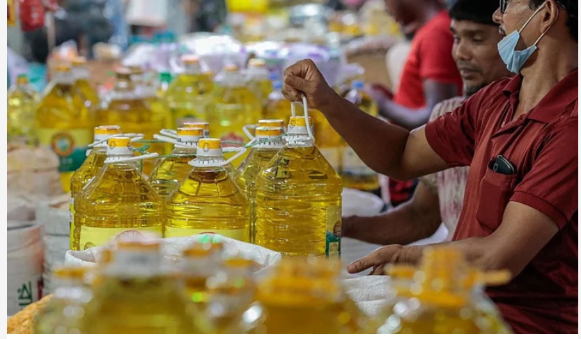 সয়াবিন তেলের দাম লিটারে বাড়লো ১২ টাকা