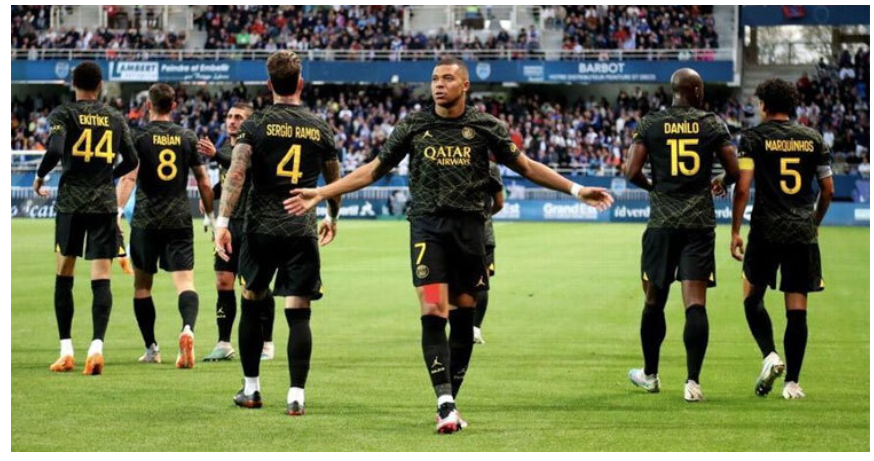 মেসি-নেইমারকে ছাড়াই শিরোপার দ্বারপ্রান্তে পিএসজি