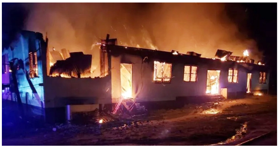 গায়ানায় স্কুলের ছাত্রাবাসে আগুন, নিহত ২০