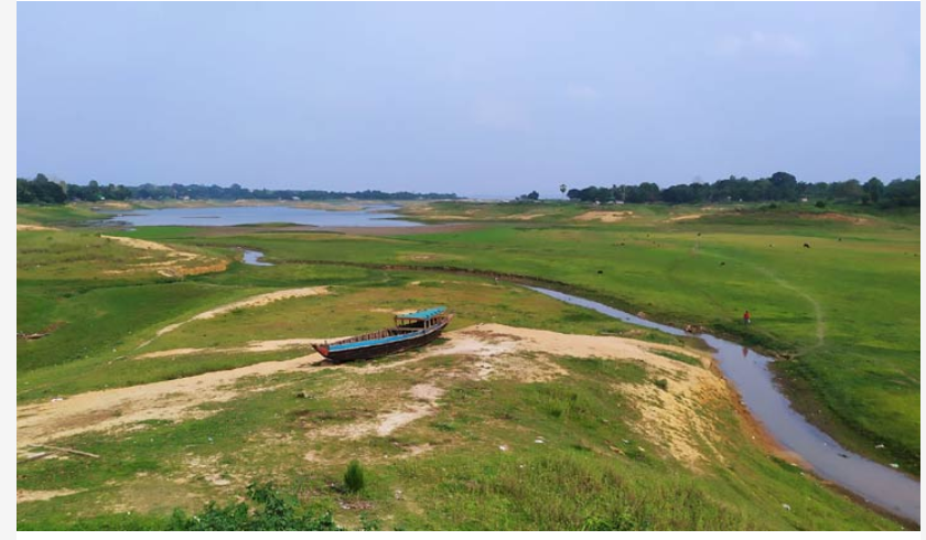 শুকিয়ে গেছে কাপ্তাই লেক