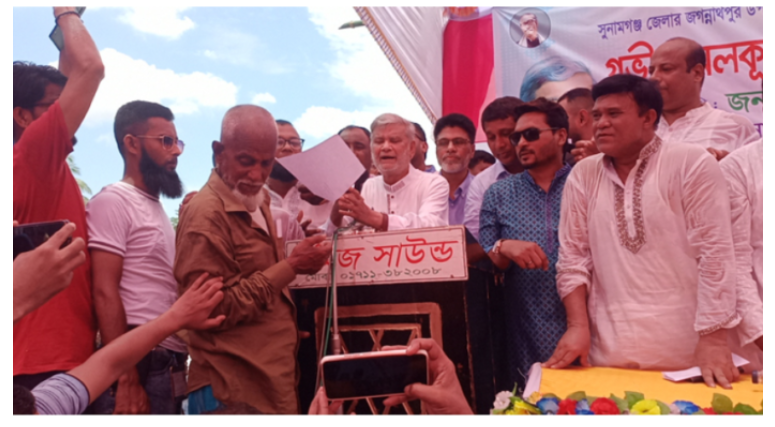 দেশে বিদ্যুতের পাশাপাশি ডলারেরও ঘাটতি দেখা দিয়েছে: পরিকল্পনামন্ত্রী