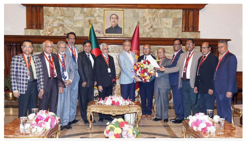 ন্যায়বিচার নিশ্চিতে আইনজীবীদের সহযোগিতার আহ্বান রাষ্ট্রপতির