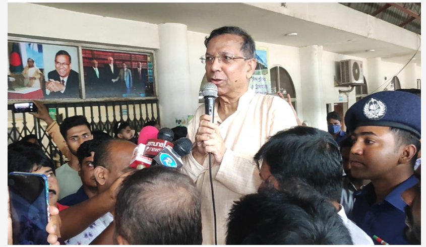 বিএনপি মহাসচিব ‘উদ্ভট’ কথা বলেন: আইনমন্ত্রী