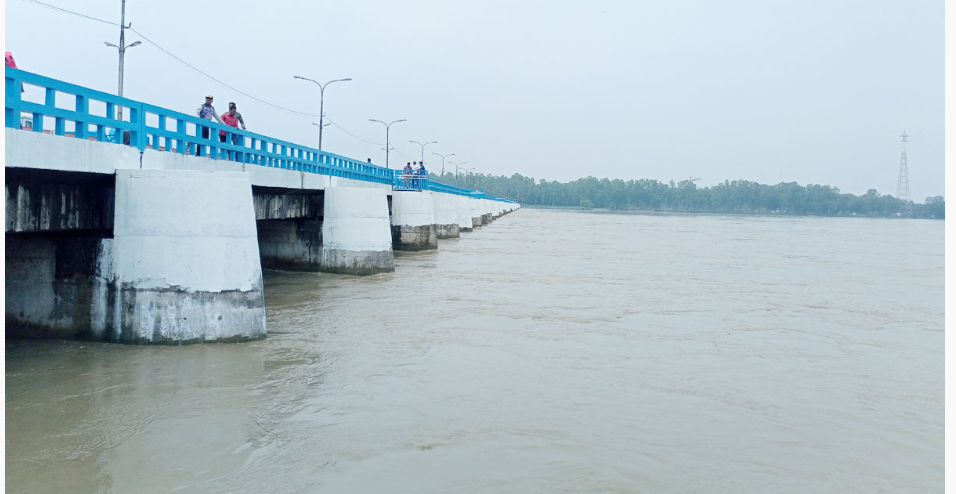 তিস্তার পানি বিপৎসীমার ওপরে