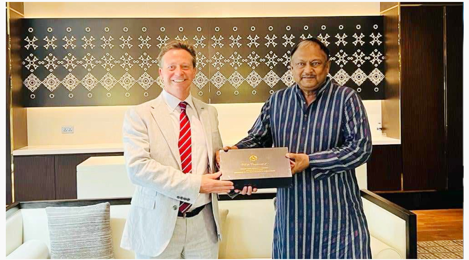 বাণিজ্য সম্পর্কিত গবেষণায় যুক্তরাজ্যকে সহযোগিতার আহ্বান