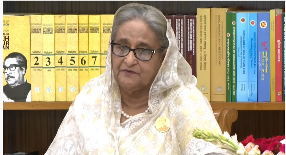 নৌঘাঁটি বানৌজা শের-ই-বাংলার কমিশনিং করলেন প্রধানমন্ত্রী