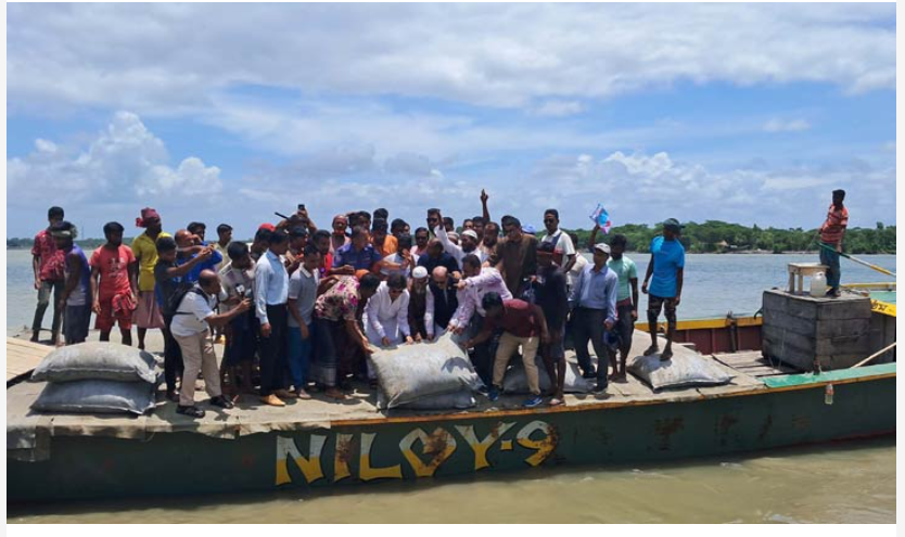 বাগেরহাটে পানগুছি নদীর ভাঙনরোধে কাজ শুরু