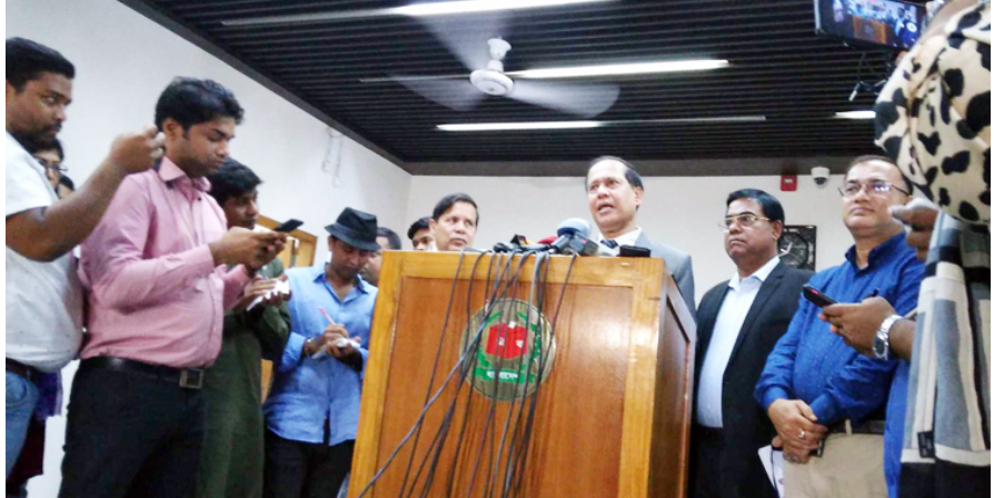 রাজনৈতিক দলগুলোর মধ্যে সংলাপ প্রয়োজন: সিইসি