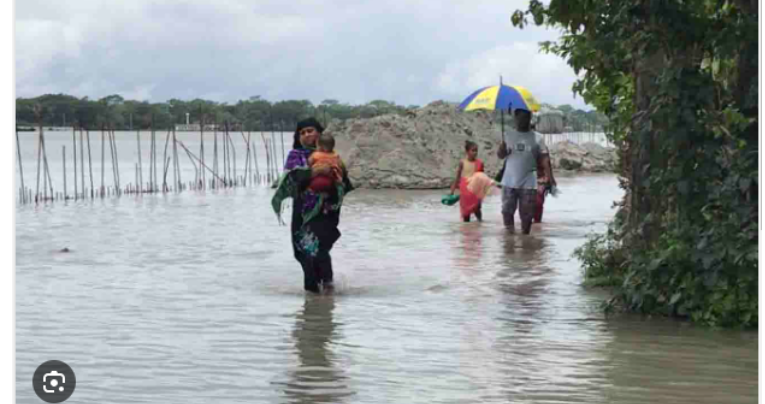 জোয়ারে নিম্নাঞ্চল প্লাবিত, পানিবন্দি বাগেরহাটের সহস্রাধিক পরিবার