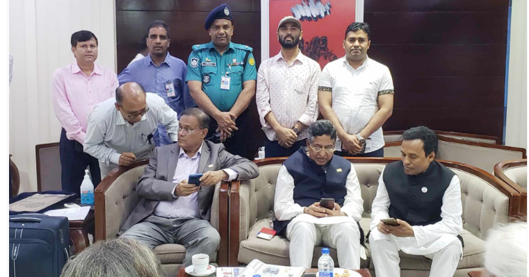 ভারত সফরে গেলেন আওয়ামী লীগের পাঁচ নেতা