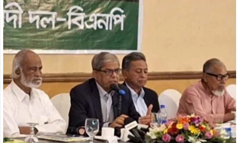 আ.লীগ পুরো সমাজকে নষ্ট সমাজে রূপান্তর করেছে : মির্জা ফখরুল