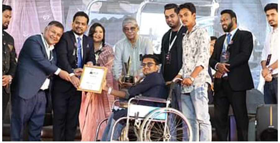 ২০৩০ সাল পর্যন্ত ইন্টারনেটের ঘাটতি হবে না: মোস্তাফা জব্বার