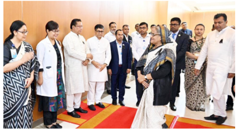 দক্ষিণ আফ্রিকার উদ্দেশে ঢাকা ছাড়লেন প্রধানমন্ত্রী