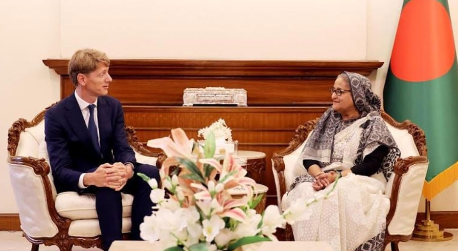 চট্টগ্রামে নতুন কন্টেইনার টার্মিনাল নির্মাণে আগ্রহী মায়েরস্ক